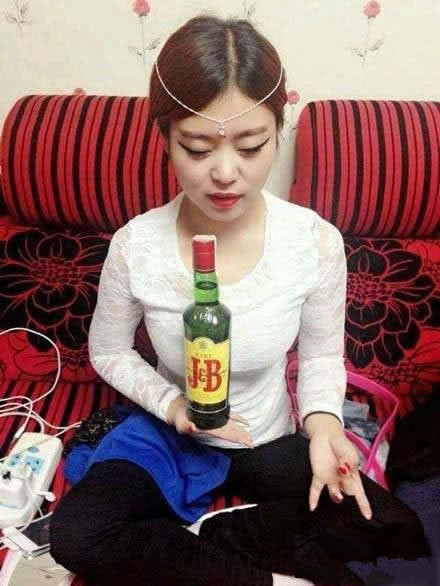 女菩萨，你的瓶子里装的什么，名字好特别.jpg