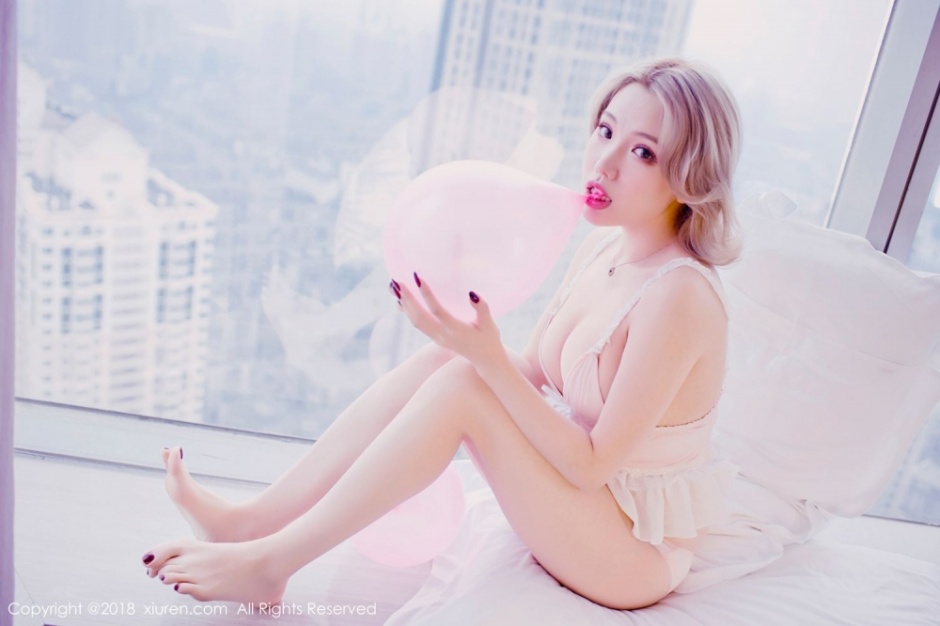 比基尼美女尤物肉感丰韵身材激情写真图片