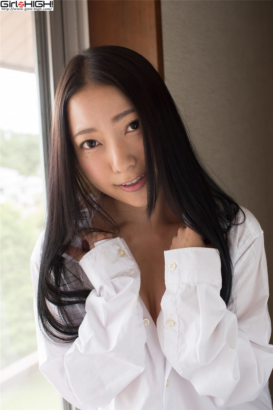 日本美乳少妇三田羽衣圆润肥美翘臀勾魂写真图片