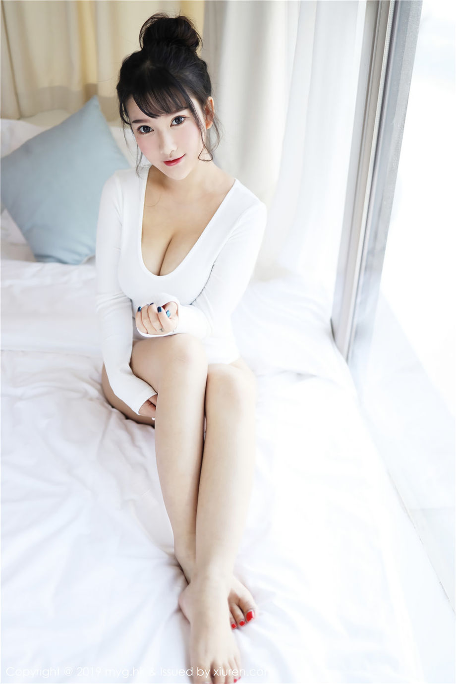 MyGirl美媛馆 极品美乳小姐姐小尤奈性感比基尼人体魅惑写真摄影图片