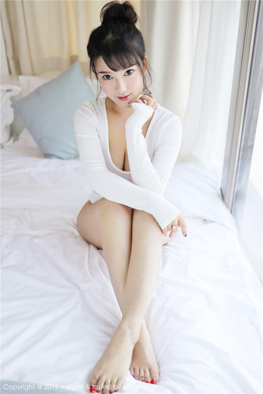 MyGirl美媛馆 极品美乳小姐姐小尤奈性感比基尼人体魅惑写真摄影图片