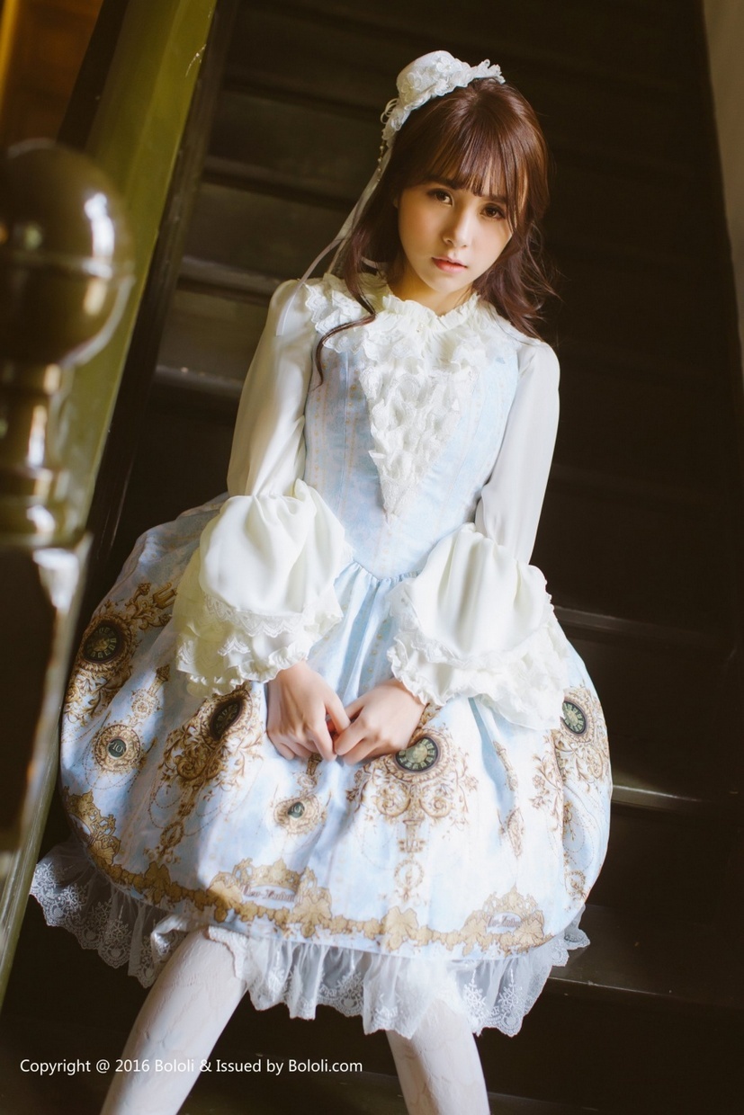美女萝莉夏美酱公主裙高贵典雅迷人写真图片