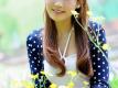 气质养眼冻龄美女户外与油菜花唯美写真