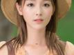 清纯美女丹婷森女系装扮头戴草帽图片