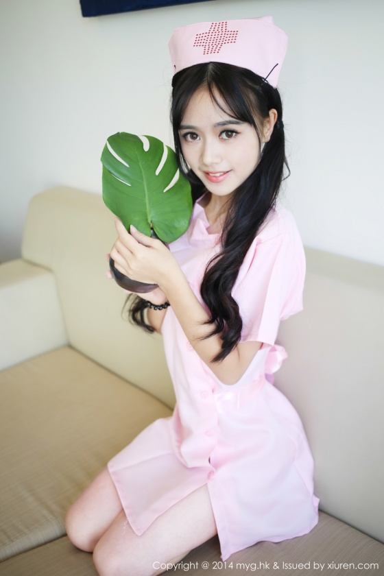 护士姐姐的乳房图片