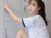 运动服美女纤细身材白丝长腿诱惑图片