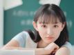 椭圆嫩脸清纯美女校花飘逸长发迷人甜笑教室学生装图片